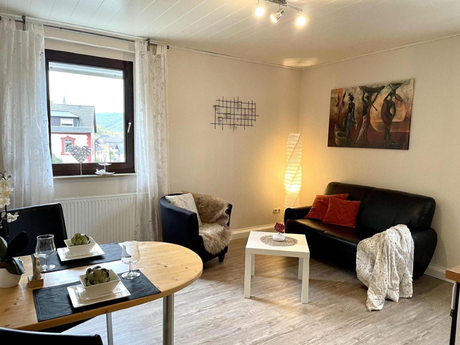 Ferienwohnung Am Kreuzberg Шляйден Экстерьер фото